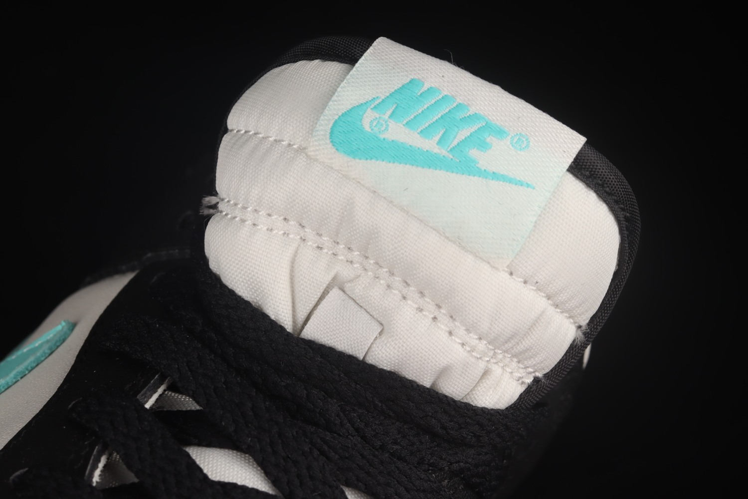 Nike Dunk Low Light Bone Tropical Twist (GS) CW1590-003