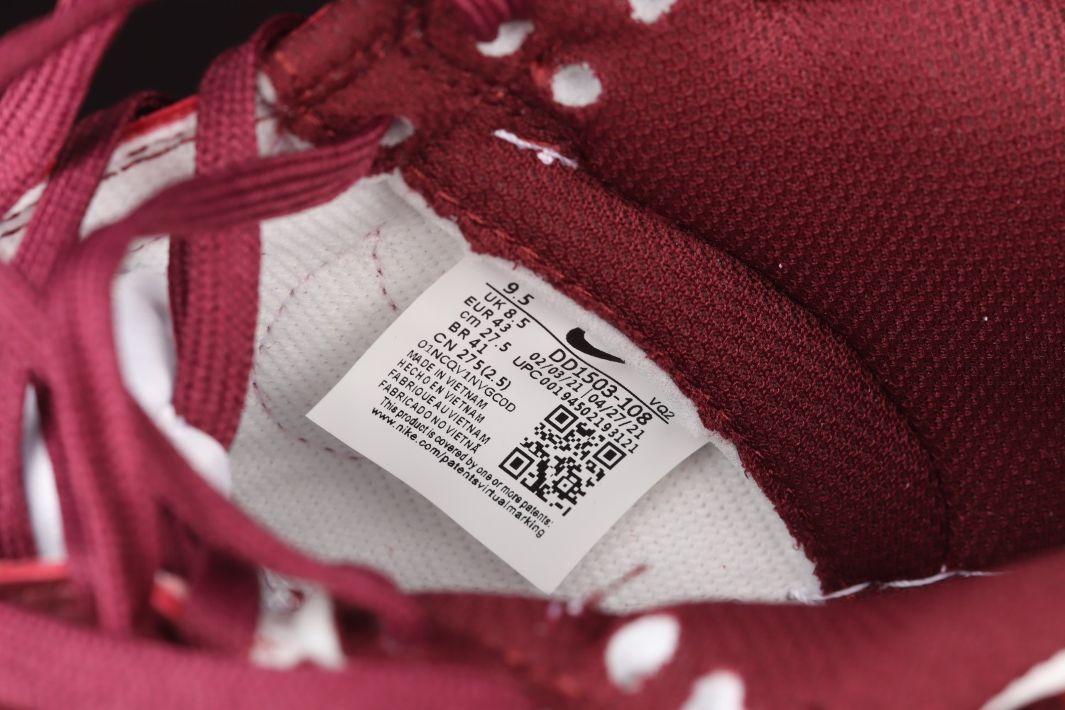 Nike Dunk Low Bordeaux (W) DD1503-108