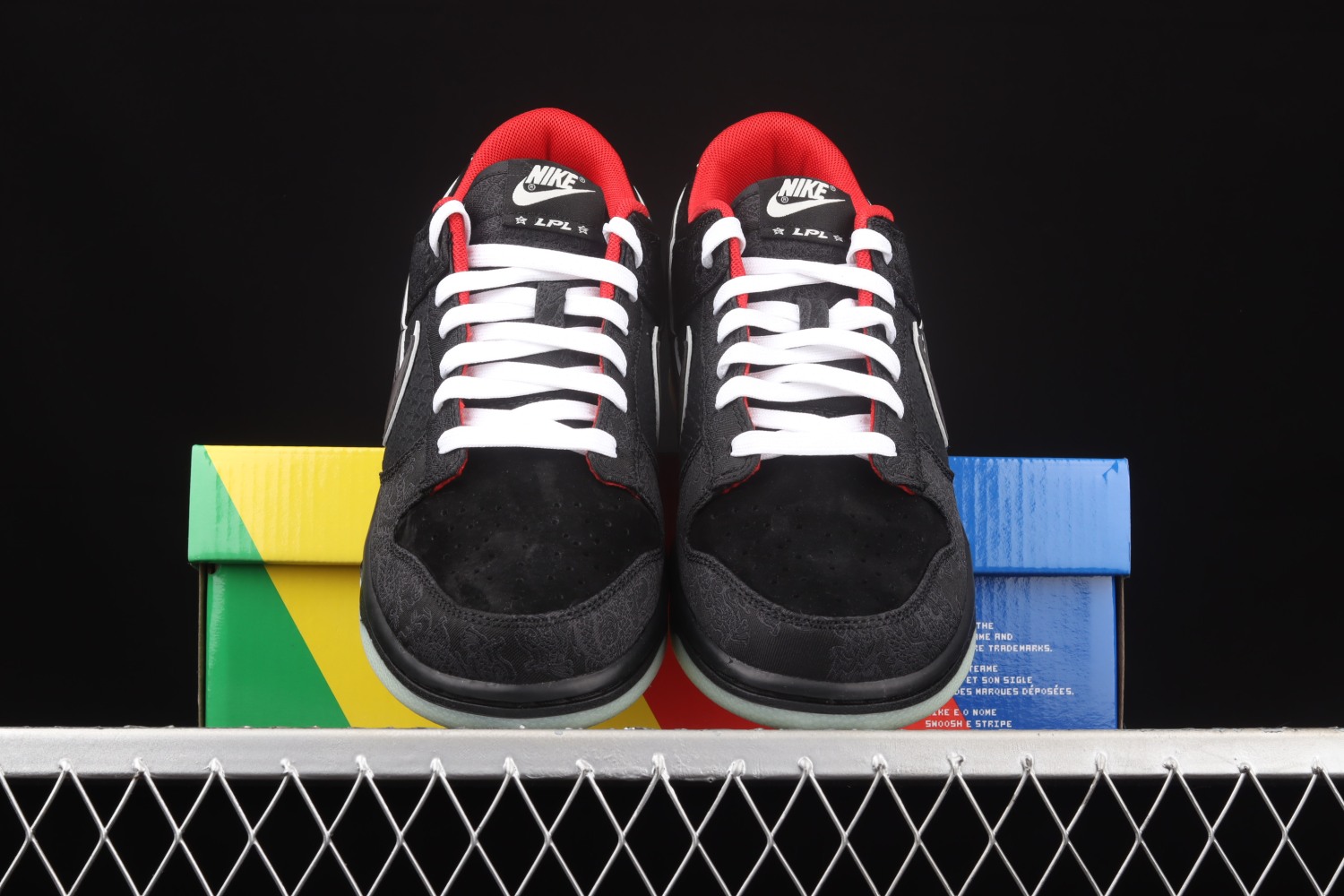 Nike Dunk Low LPL League of Legends DO2327-011