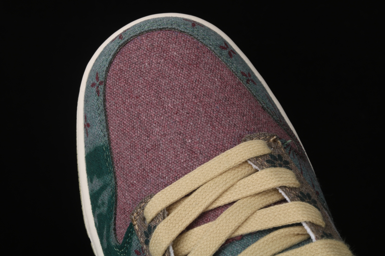 Nike Dunk Low Community Garden CZ9747-900