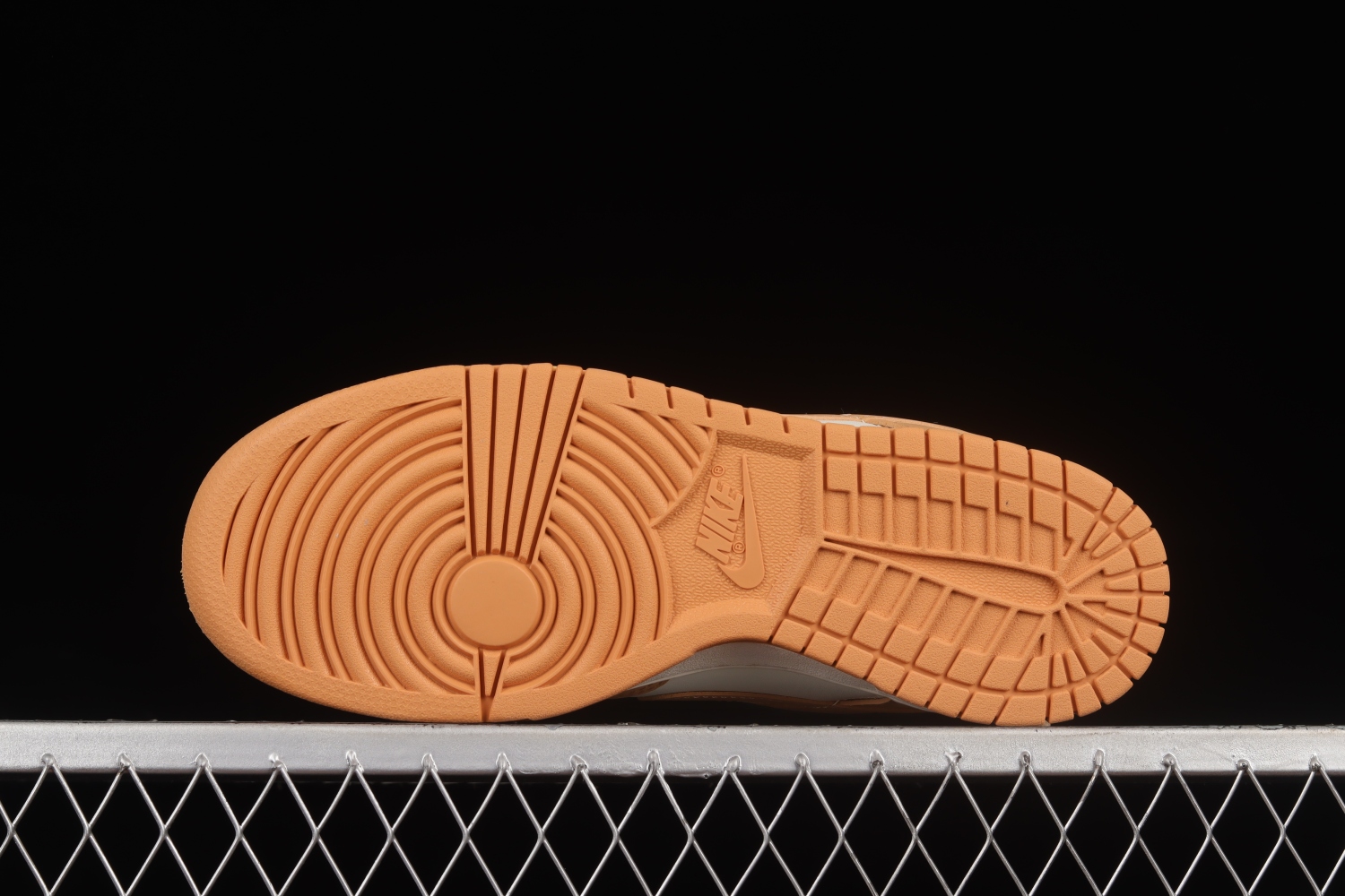 Nike Dunk Low Harvest Moon (W) DD1503-114