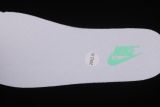 Nike Dunk Low Green Glow (W) DD1503-105