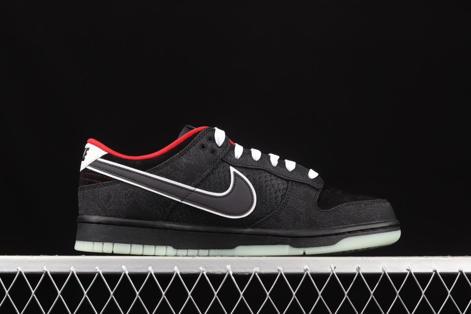 Nike Dunk Low LPL League of Legends DO2327-011