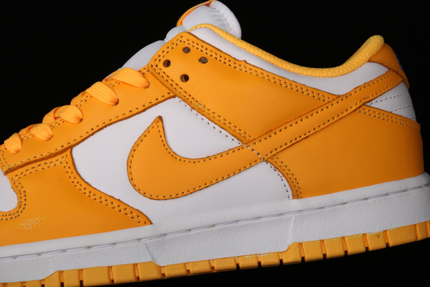 Nike Dunk Low Laser Orange (W) DD1503-800