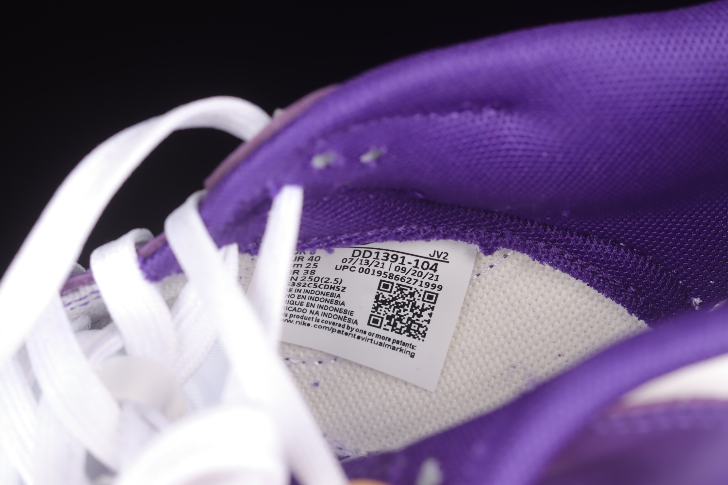 Nike Dunk Low Championship Court Purple DD1391-104