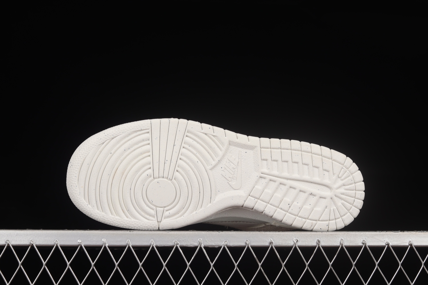 Nike Dunk Low Disrupt 2 Pale Ivory (W) DH4402-100
