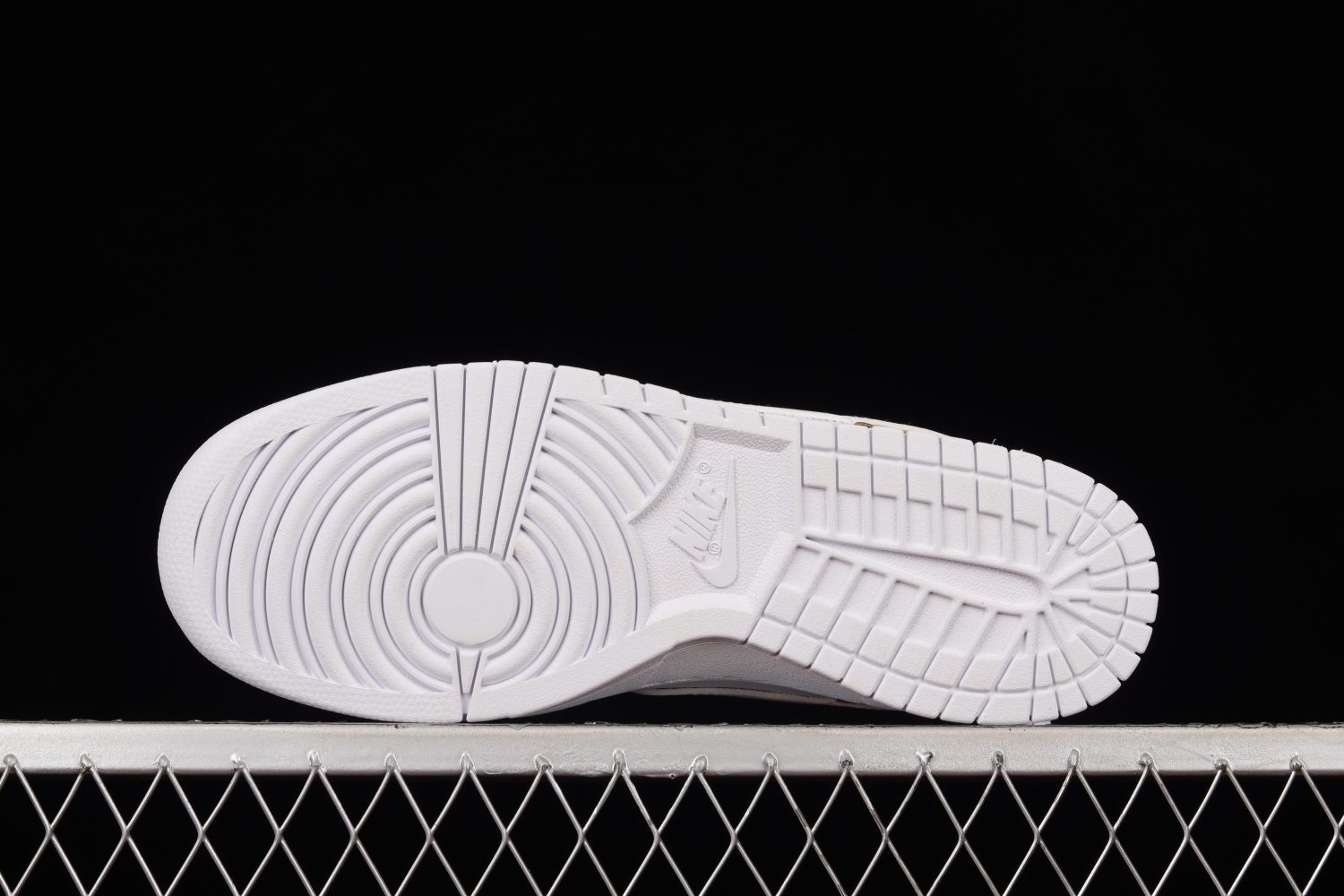 Nike Dunk Low Heirloom (W) DH4403-700