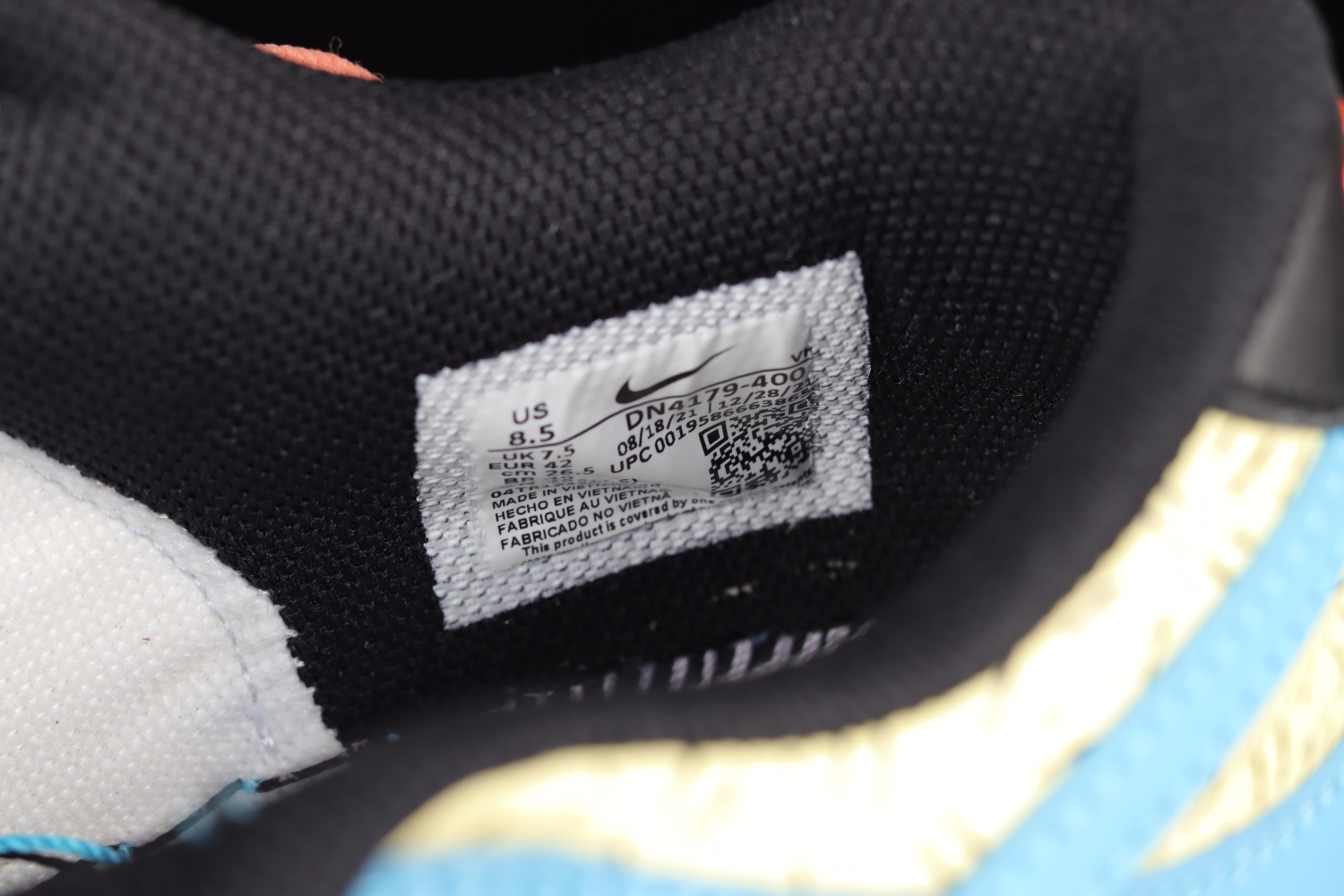 Nike Dunk Low Kyrie Irving Baltic Blue (GS) DN4179-400