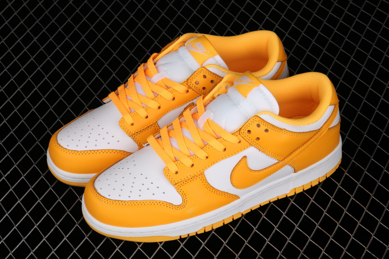 Nike Dunk Low Laser Orange (W) DD1503-800