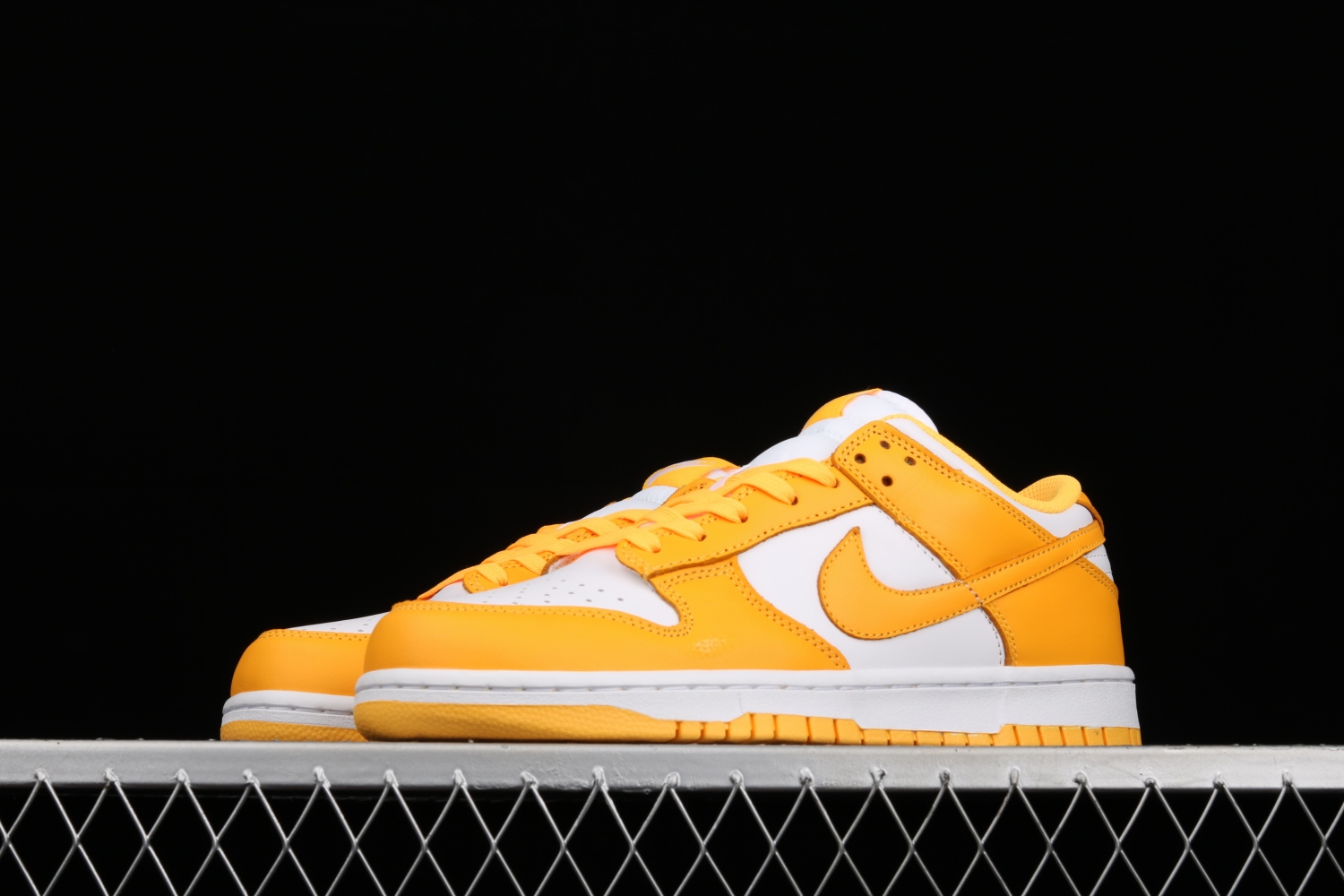 Nike Dunk Low Laser Orange (W) DD1503-800