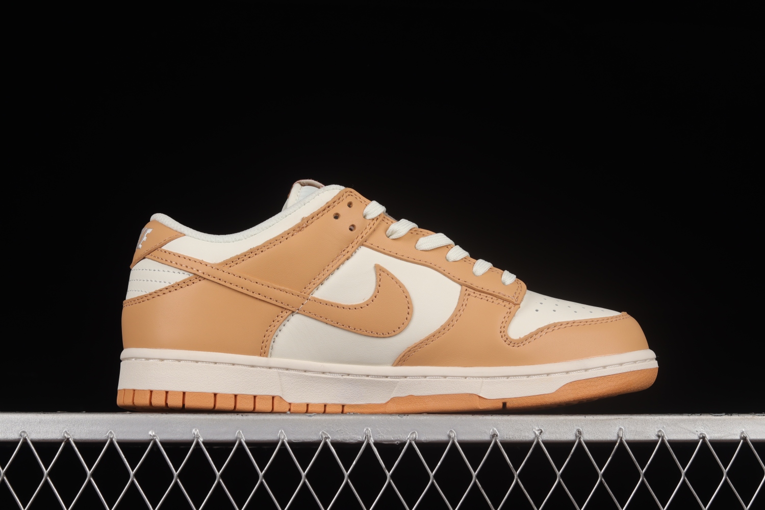 Nike Dunk Low Harvest Moon (W) DD1503-114