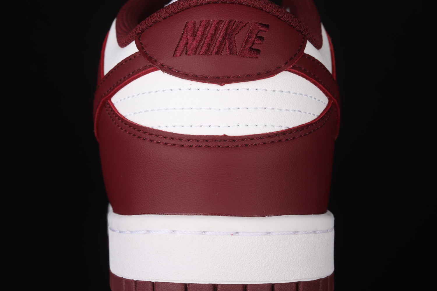 Nike Dunk Low Bordeaux (W) DD1503-108