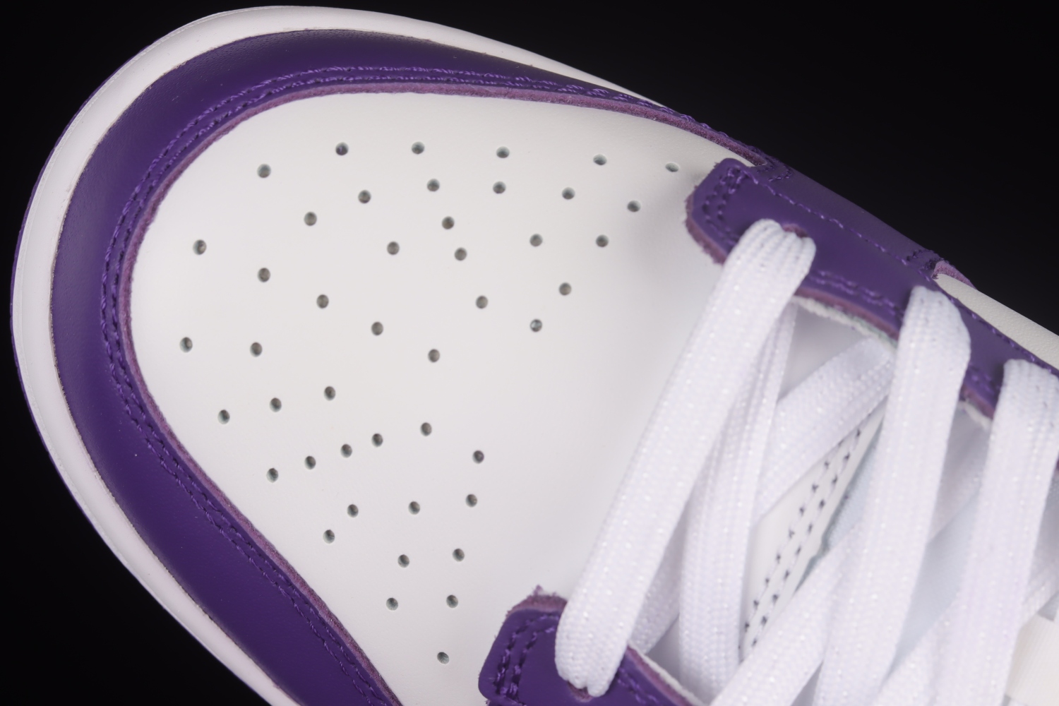 Nike Dunk Low Championship Court Purple DD1391-104
