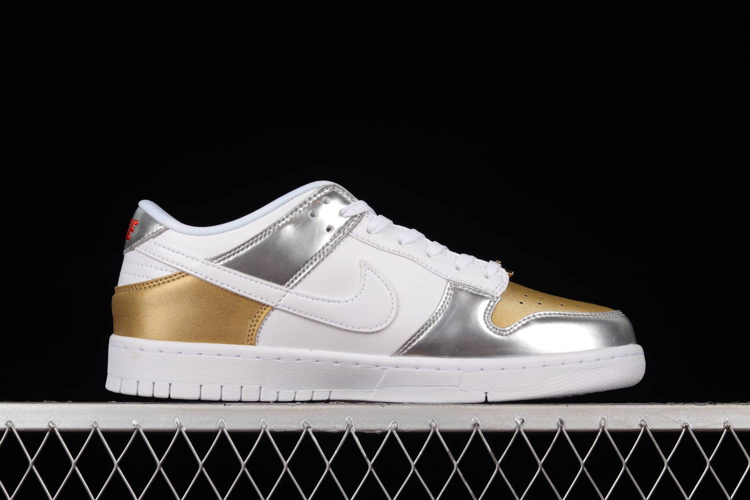 Nike Dunk Low Heirloom (W) DH4403-700