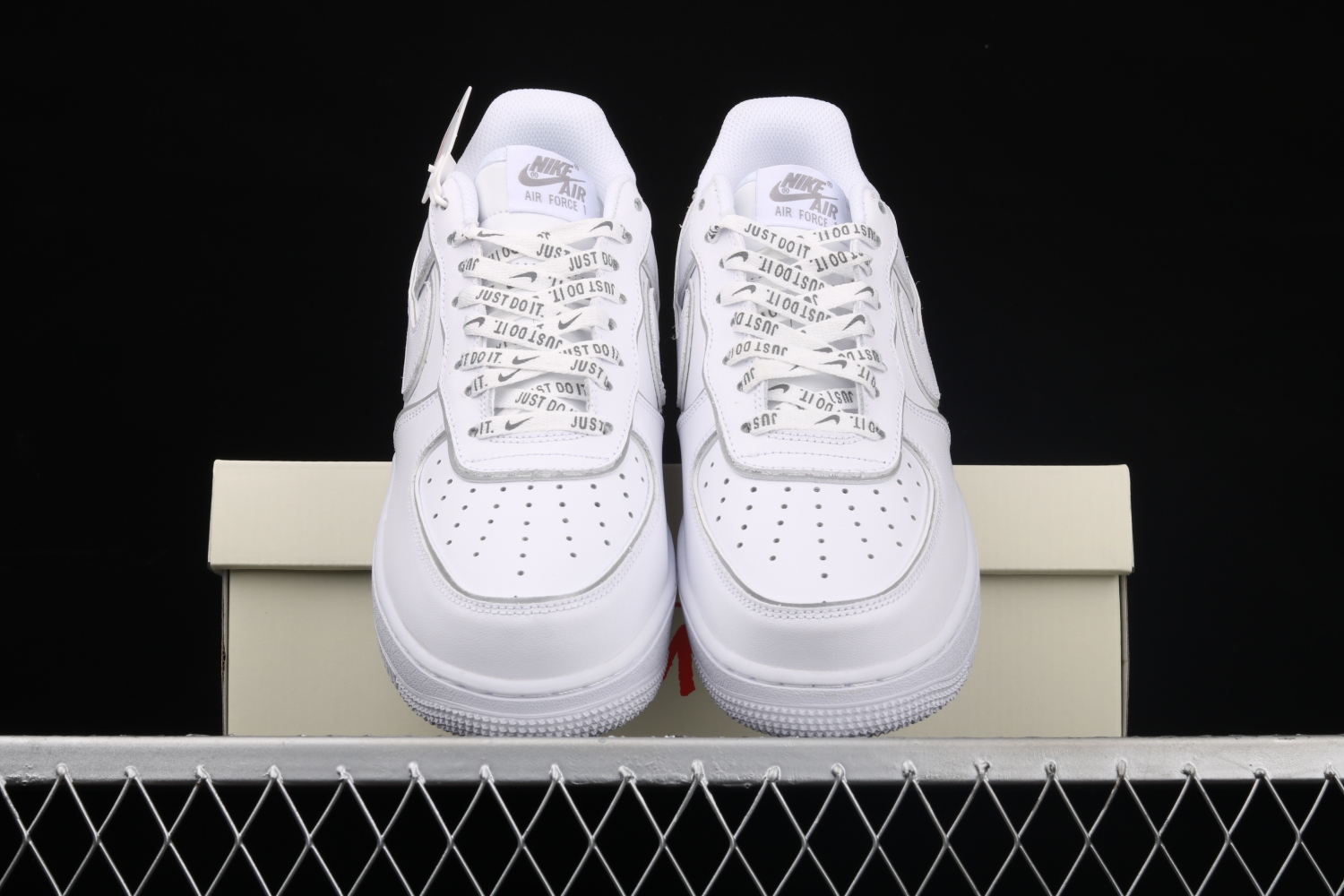Stussy x Nike Air Force 1 Low White Silver Reflective BQ6246-019
