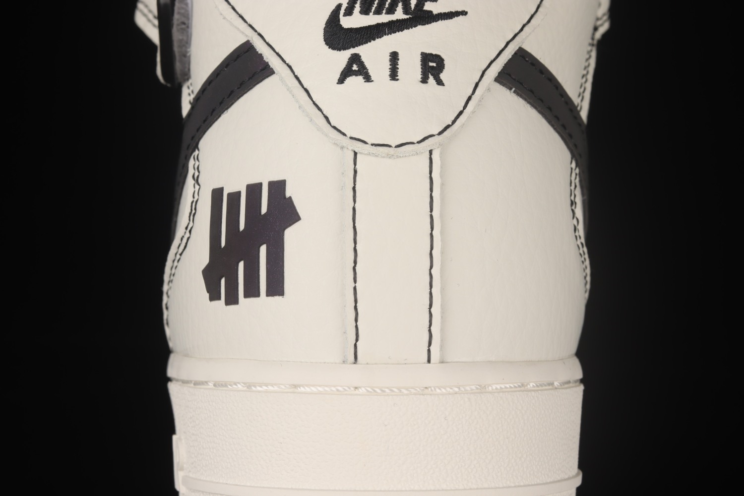 Undefeated x Air Force 1 Mid 