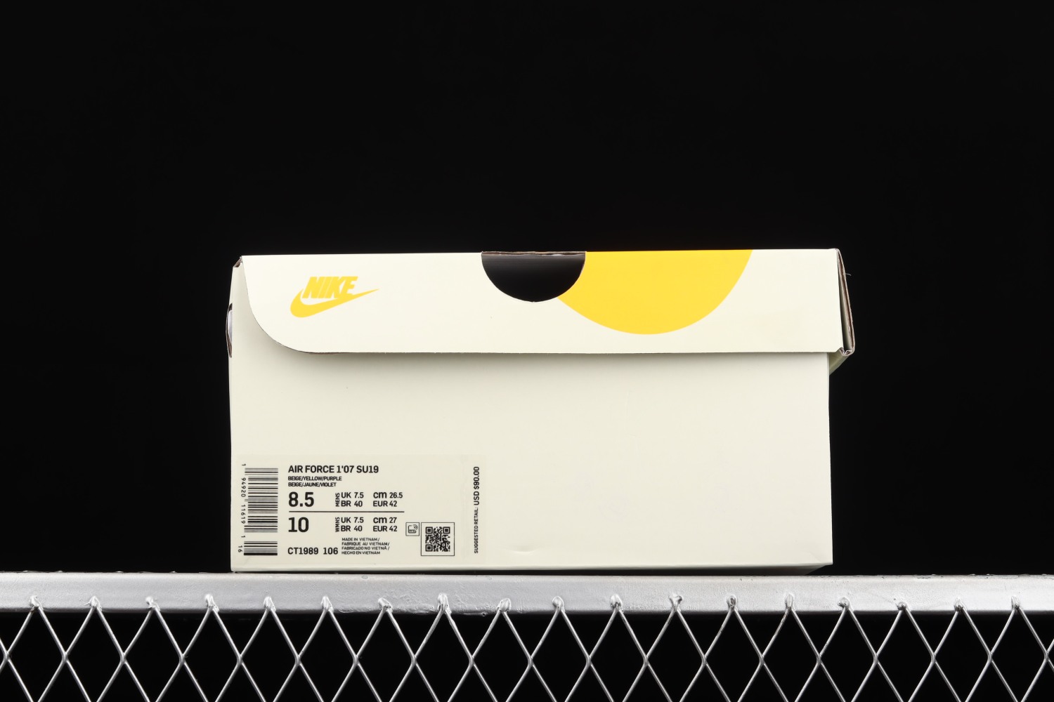 Nike Air Force 1​