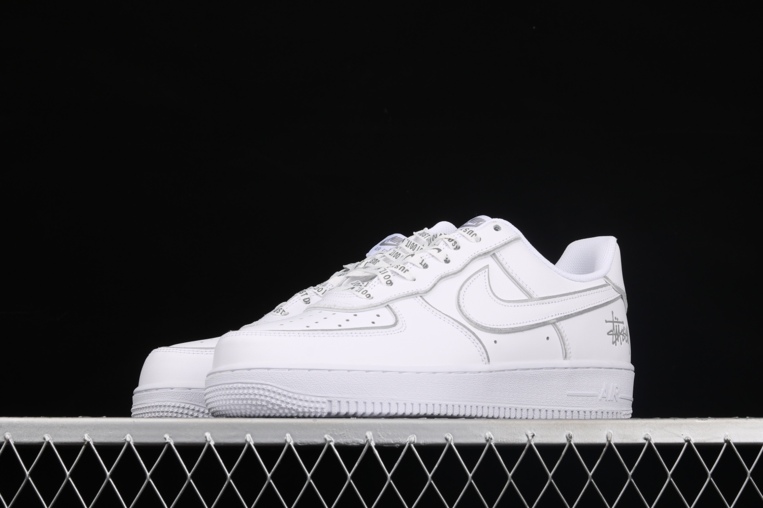 Stussy x Nike Air Force 1 Low White Silver Reflective BQ6246-019