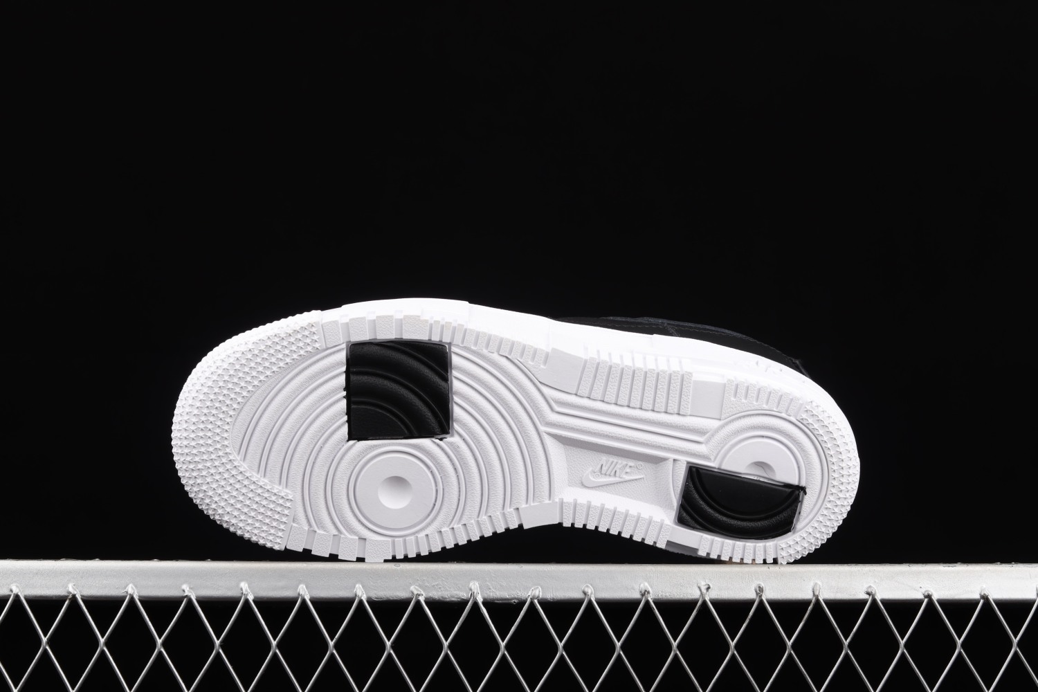 Nike Air Force 1 Pixel Black White (W) CK6649-001