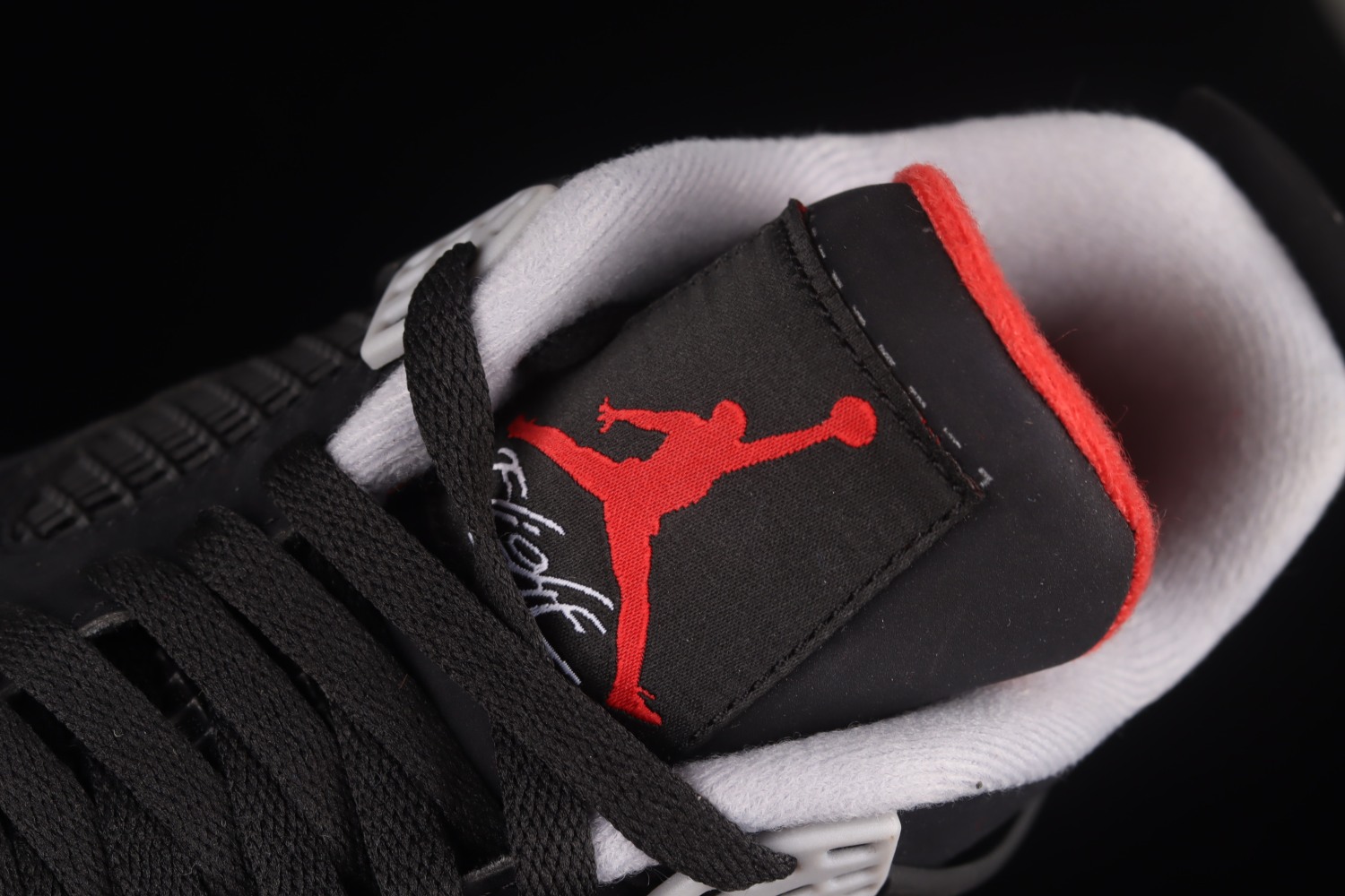 Jordan 4 Retro Bred (2019) (GS) 308497-060