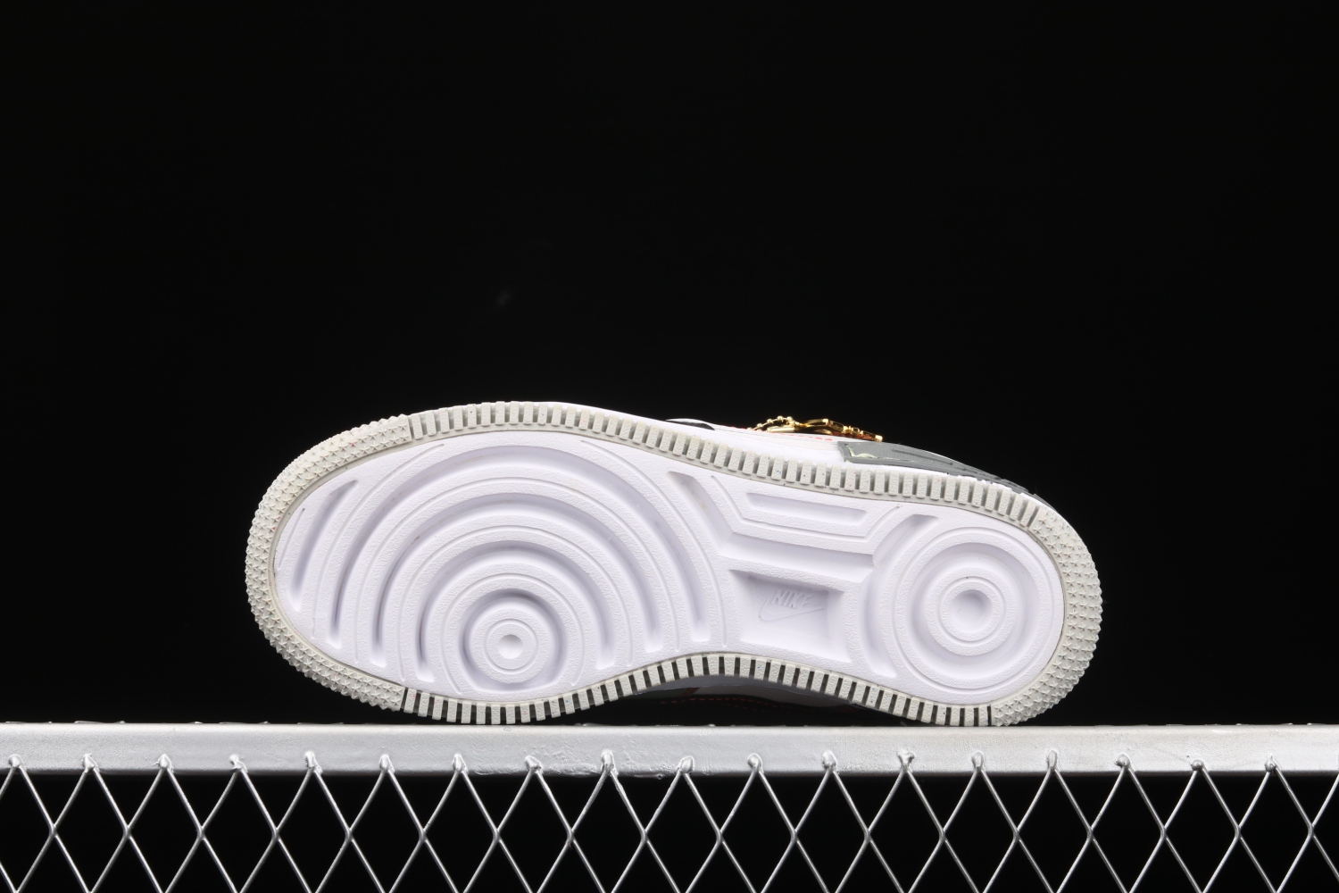 Nike Air Force 1 Shadow Spiral Sage (W) DC2542-001