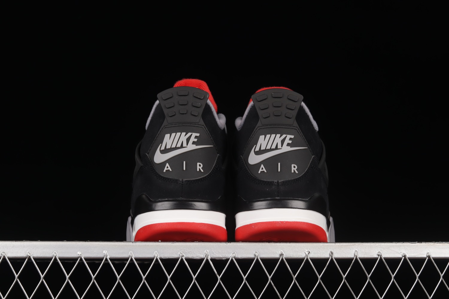 Jordan 4 Retro Bred (2019) (GS) 308497-060