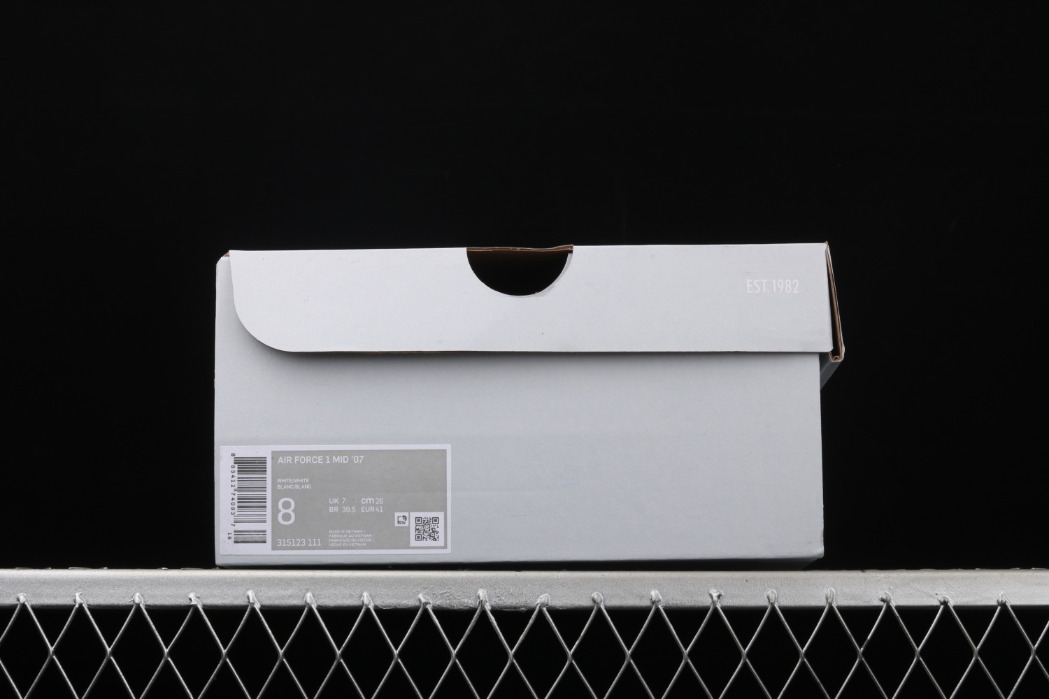 Nike Air Force 1 Mid White 