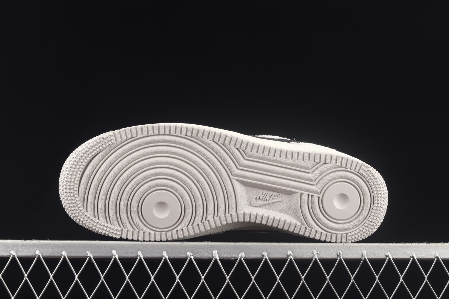 Nike Air Force 1 ’07 Low BG5120-315