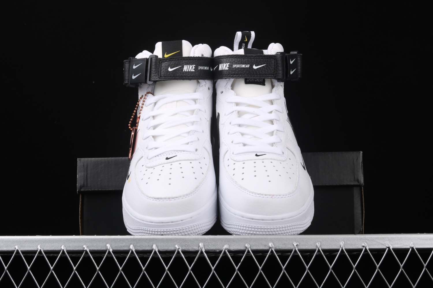 Nike Air Force 1 Mid Utility White Black 804609-103