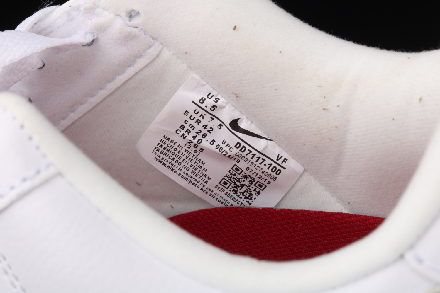 Nike Air Force 1 Low Valentines Day (2021) DD7117-100