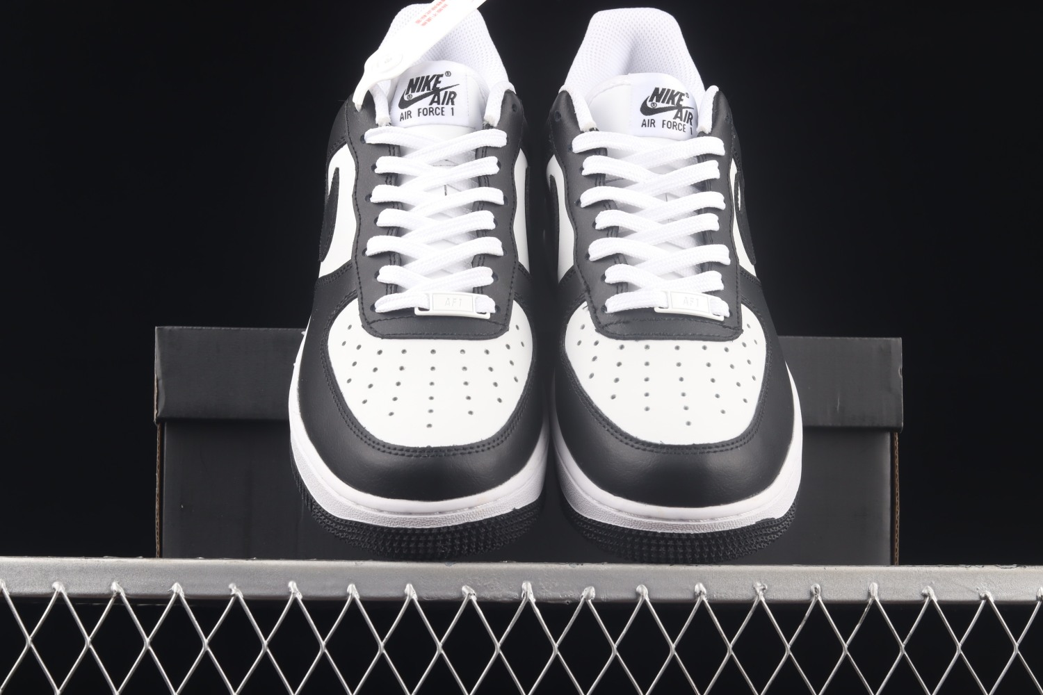 Nike Air Force 1 Low Tuxedo Black White AQ4134-100