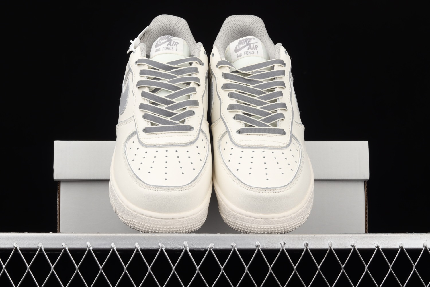 Nike Air Force 1 Low White Metallic Sliver Shoes BQ8228-366