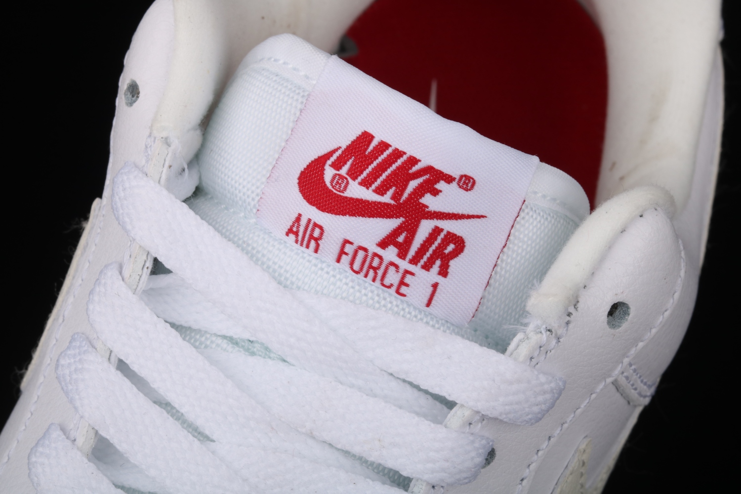 Nike Air Force 1 Low Valentines Day (2021) DD7117-100