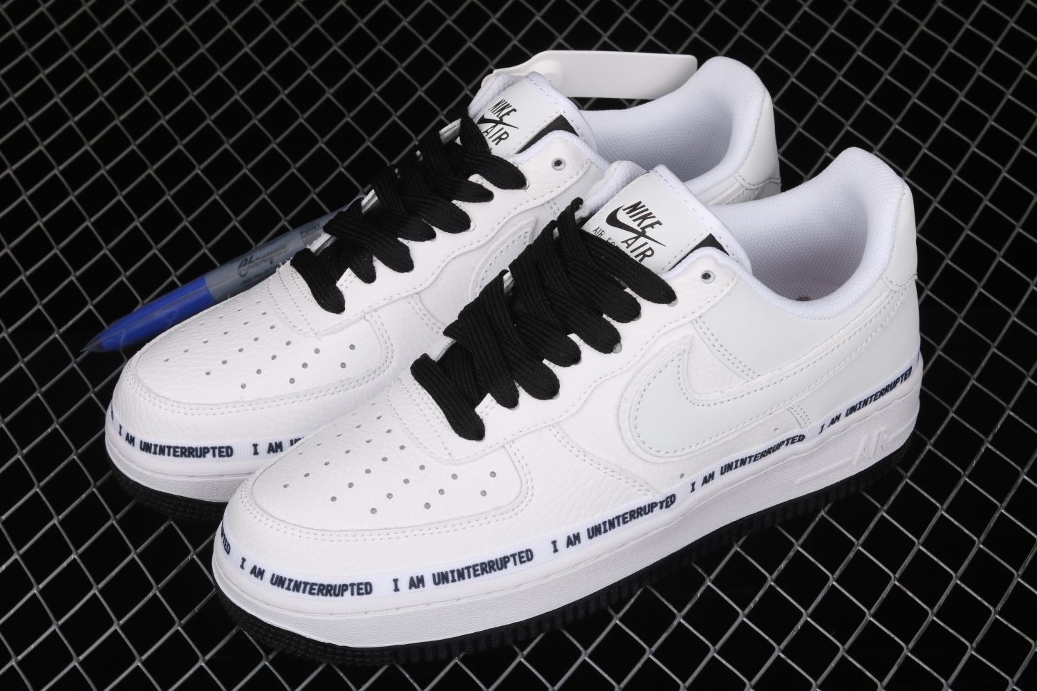 Nike Air Force 1 Low Supreme White Black 352267-801