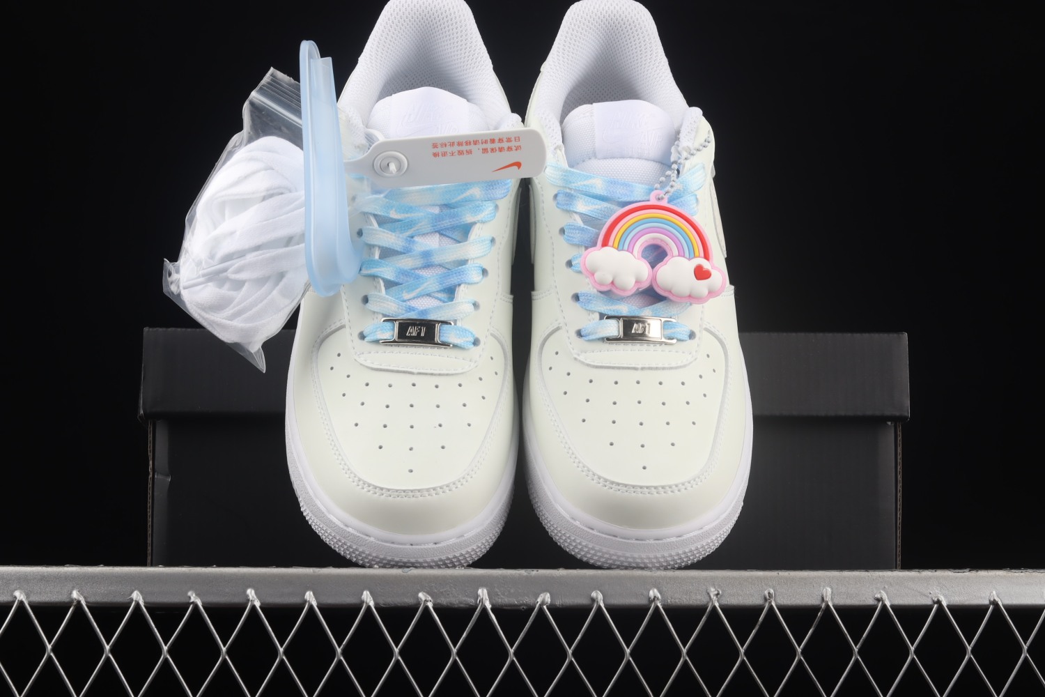 Nike Air Force 1 Low UV Reactive Swoosh (W)  DA8301-111