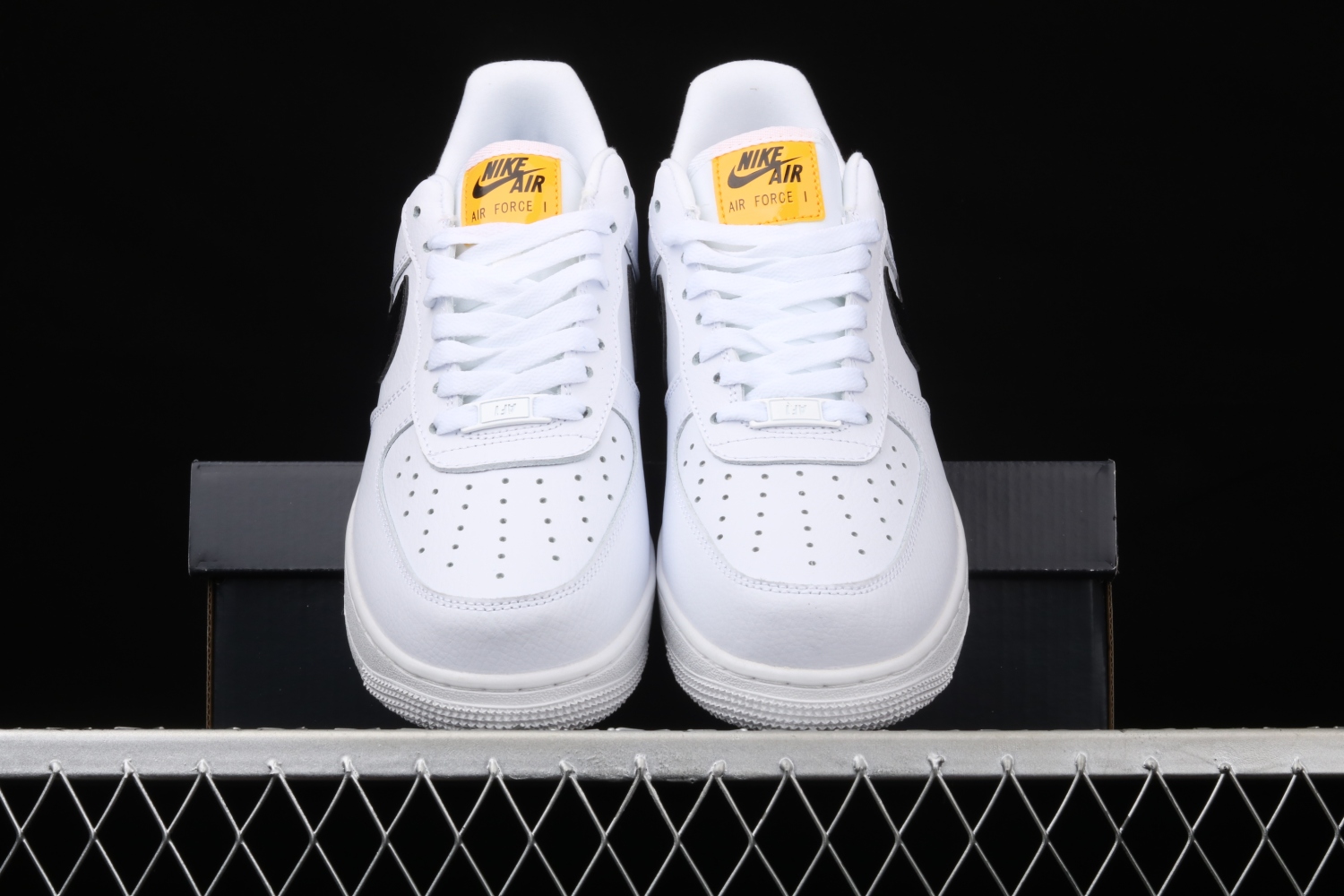 Nike Air Force 1 Low SE White (W) CI3446-100