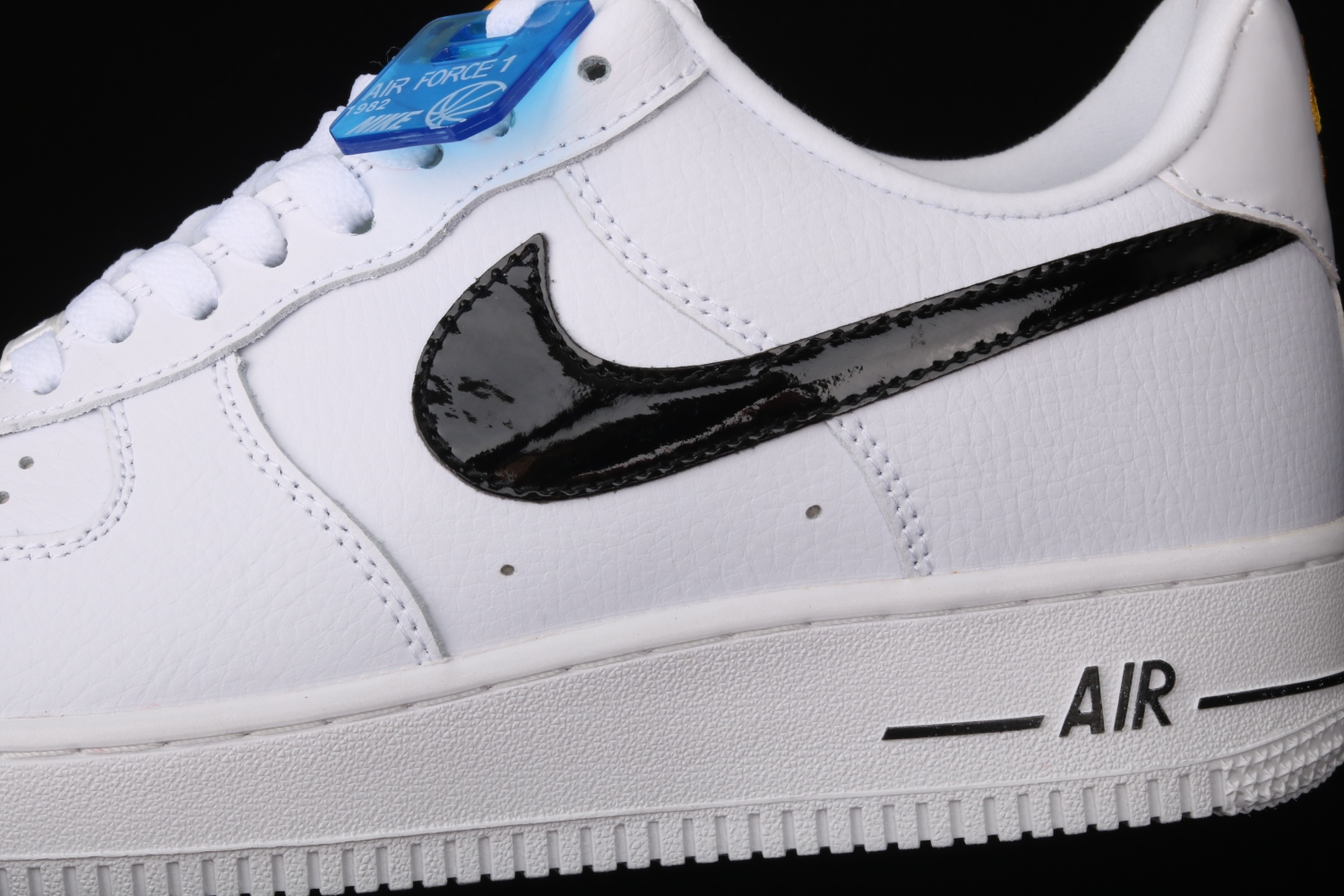 Nike Air Force 1 Low SE White (W) CI3446-100