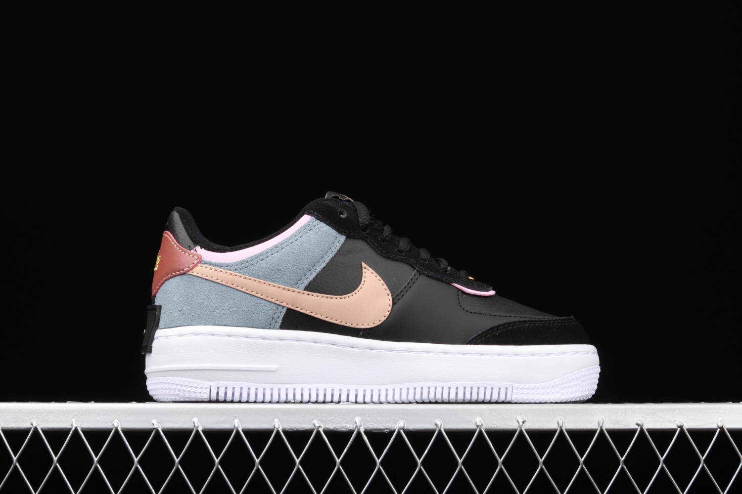Nike Air Force 1 Low Shadow Black Light Arctic Pink Claystone Red (W) CU5315-001