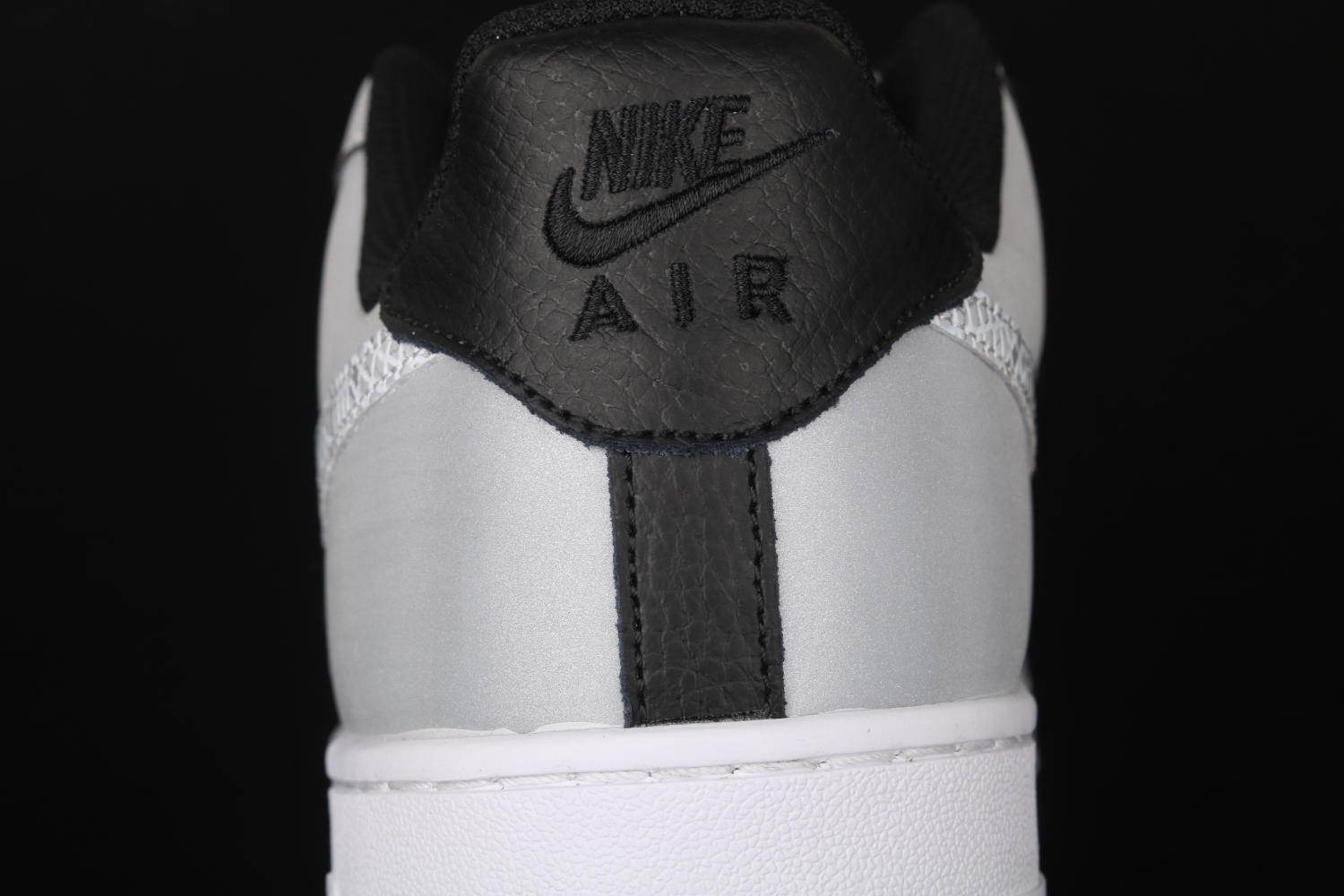 Nike Air Force 1 Low Silver Snake (2021) DJ6033-001