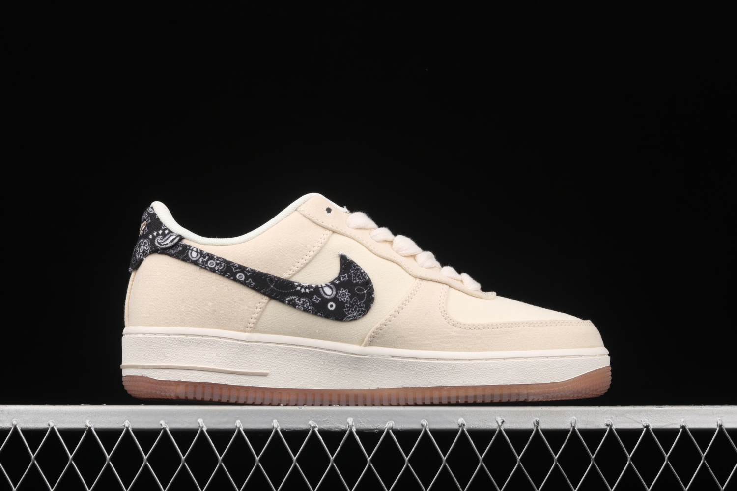 Nike Air Force 1 Low Paisley Swoosh DJ4631-200