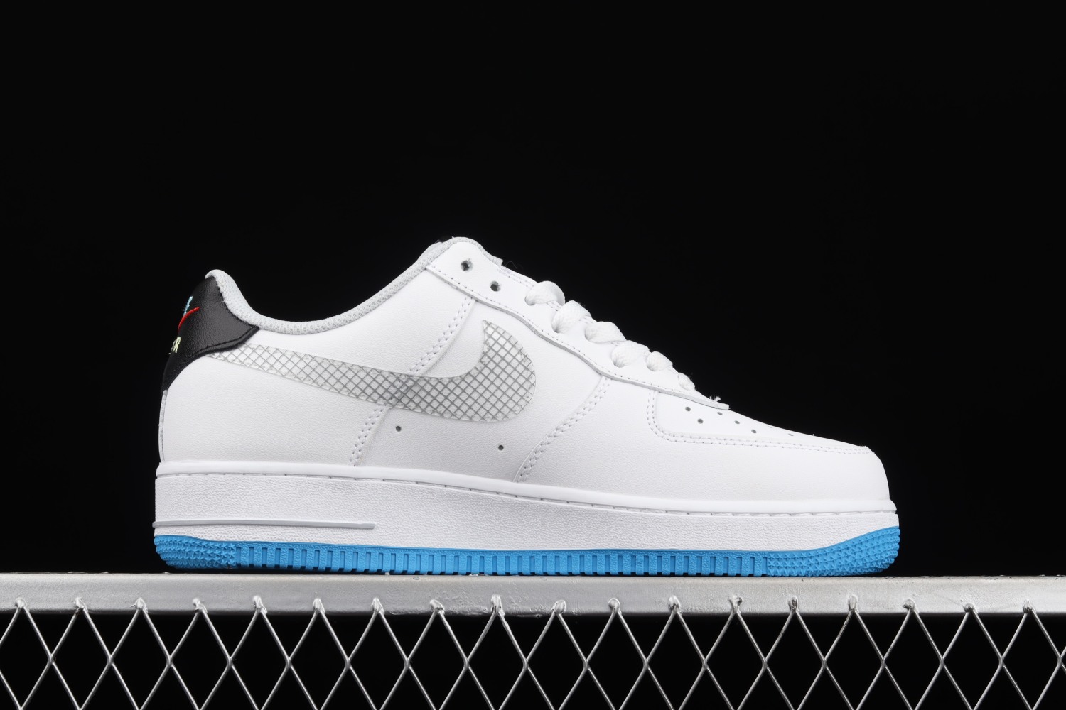 Nike Air Force 1 Low Happy Hoops (GS) DM8088-100