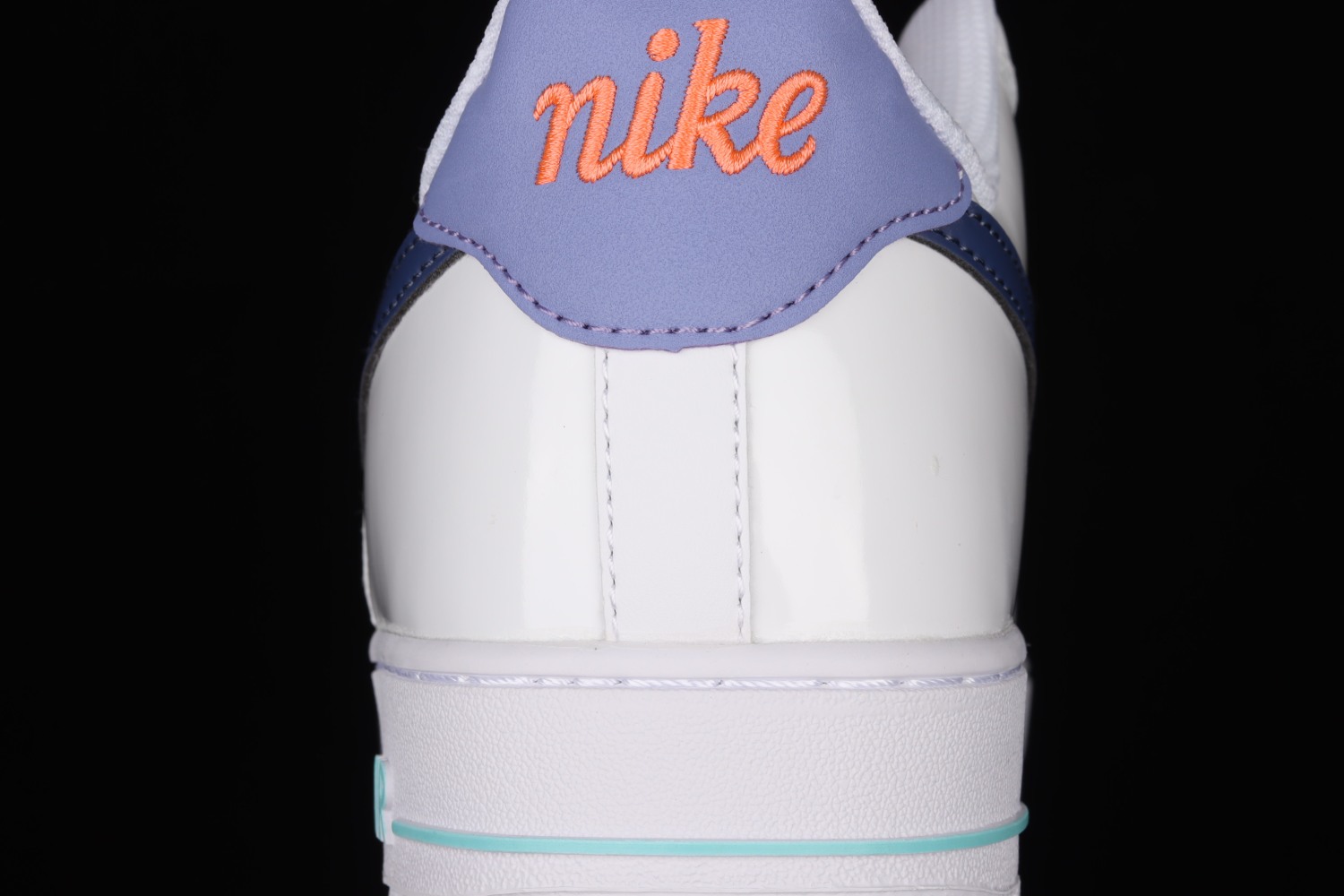 Nike Air Force 1 Low LV8 White Dark Purple (GS) DC8188-100