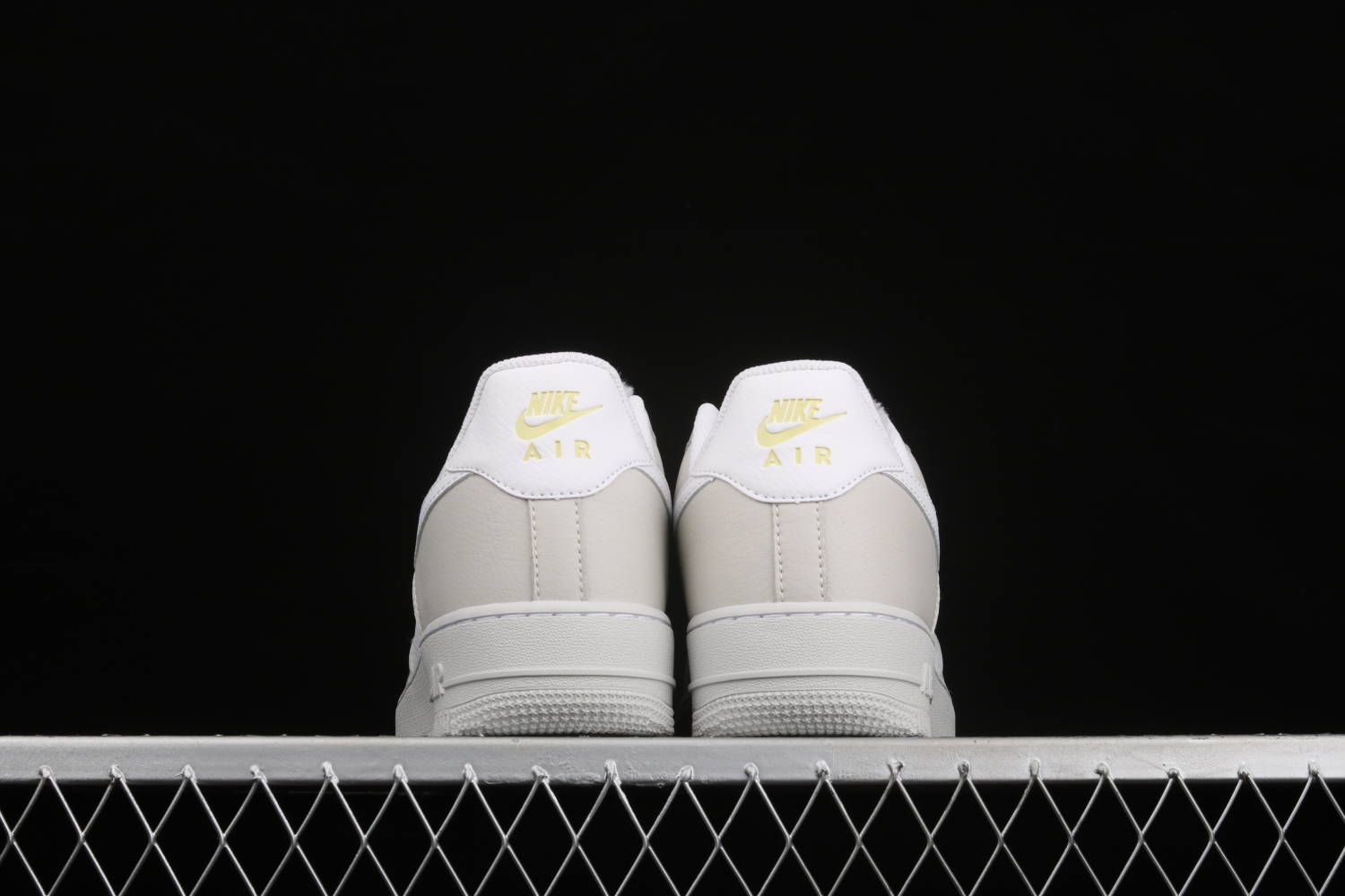 Nike Air Force 1 Low Light Bone Photon Dust (W) DC1165-001