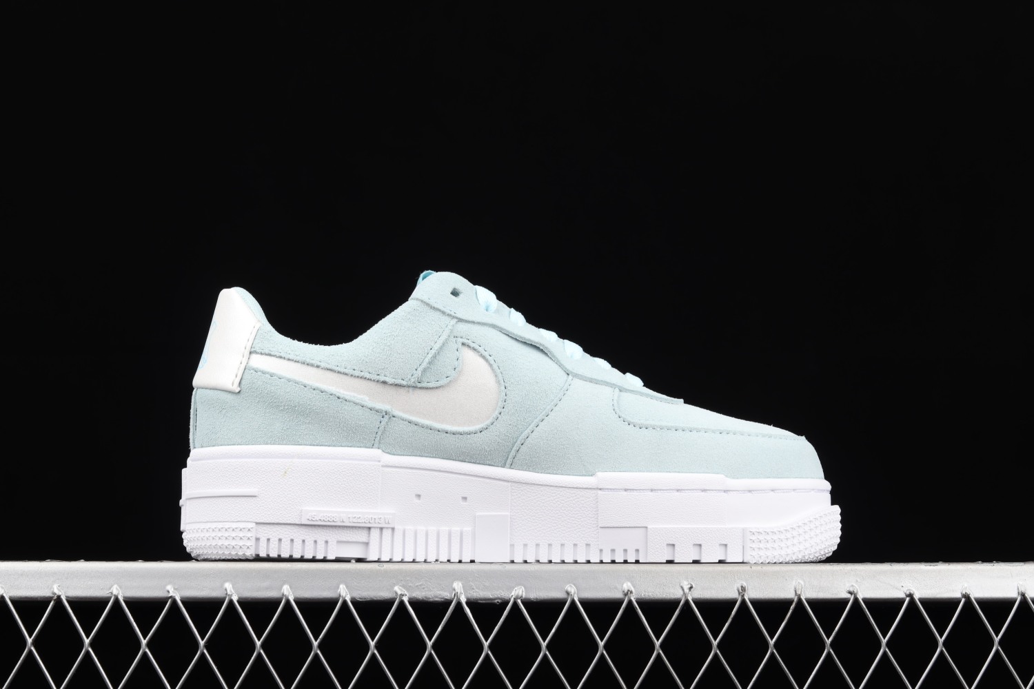 Nike Air Force 1 Low PIxel Glacier Blue (W) DH3855-400