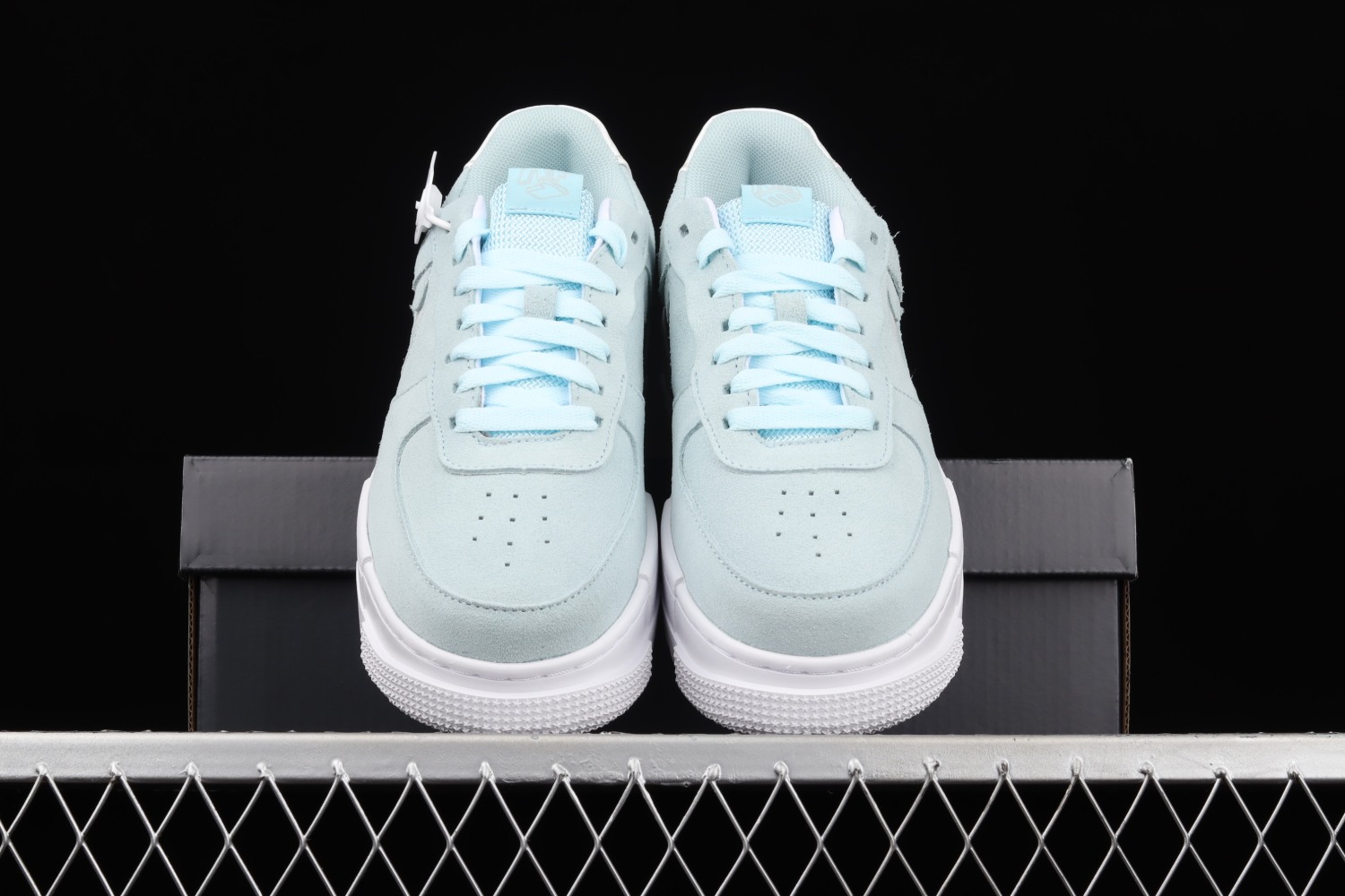 Nike Air Force 1 Low PIxel Glacier Blue (W) DH3855-400
