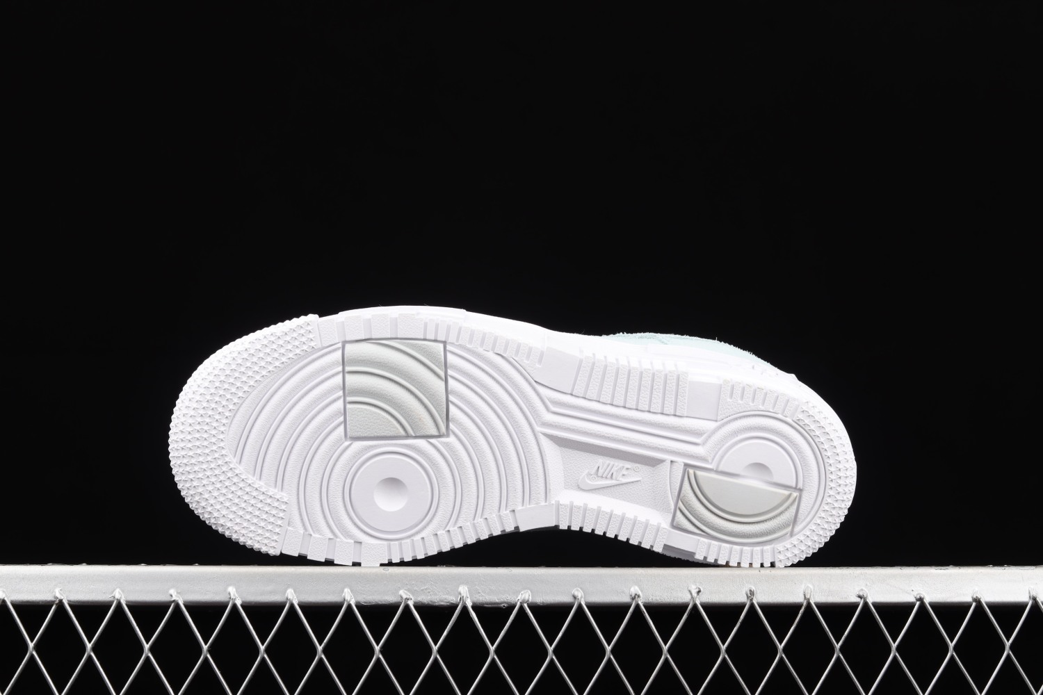 Nike Air Force 1 Low PIxel Glacier Blue (W) DH3855-400