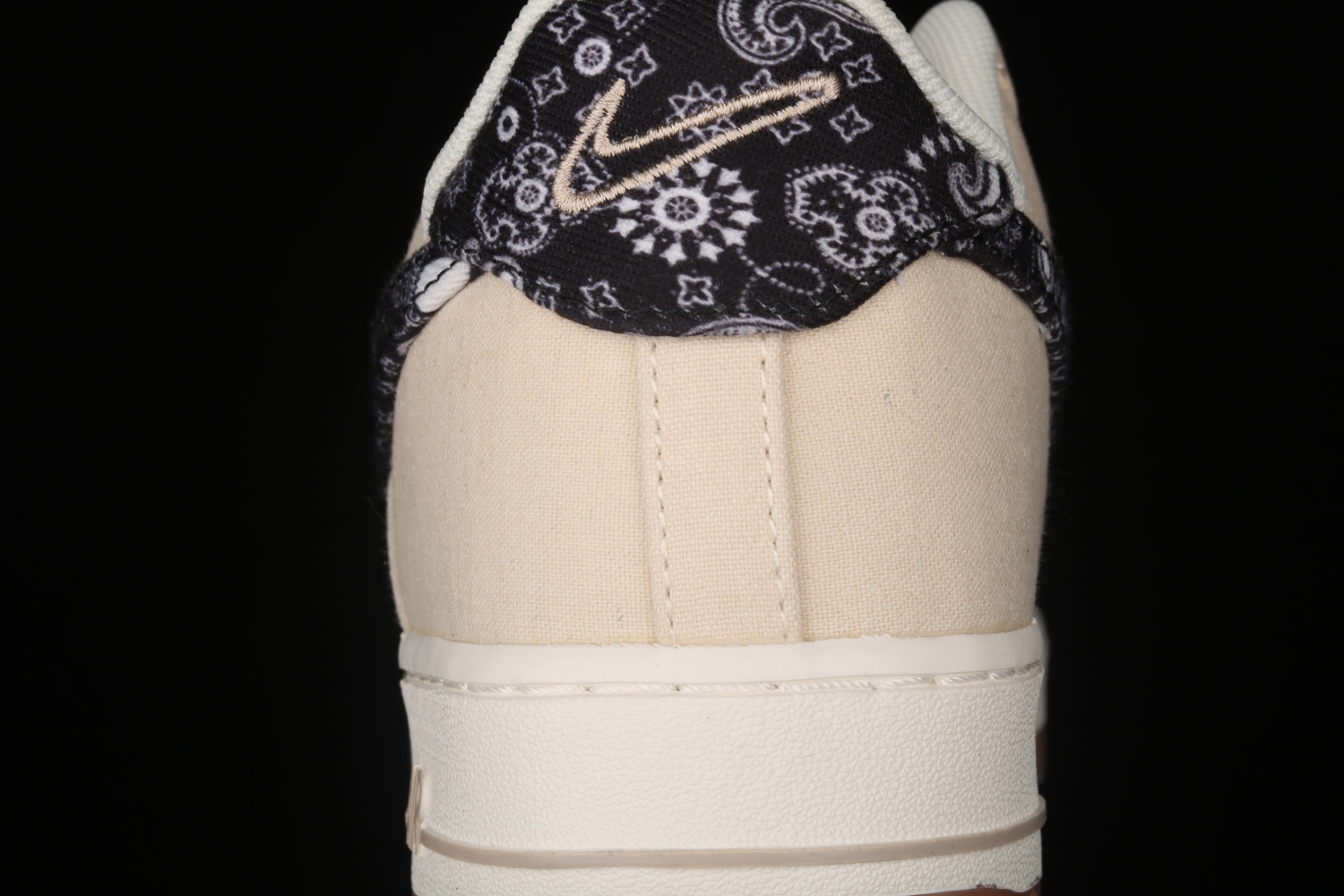 Nike Air Force 1 Low Paisley Swoosh DJ4631-200