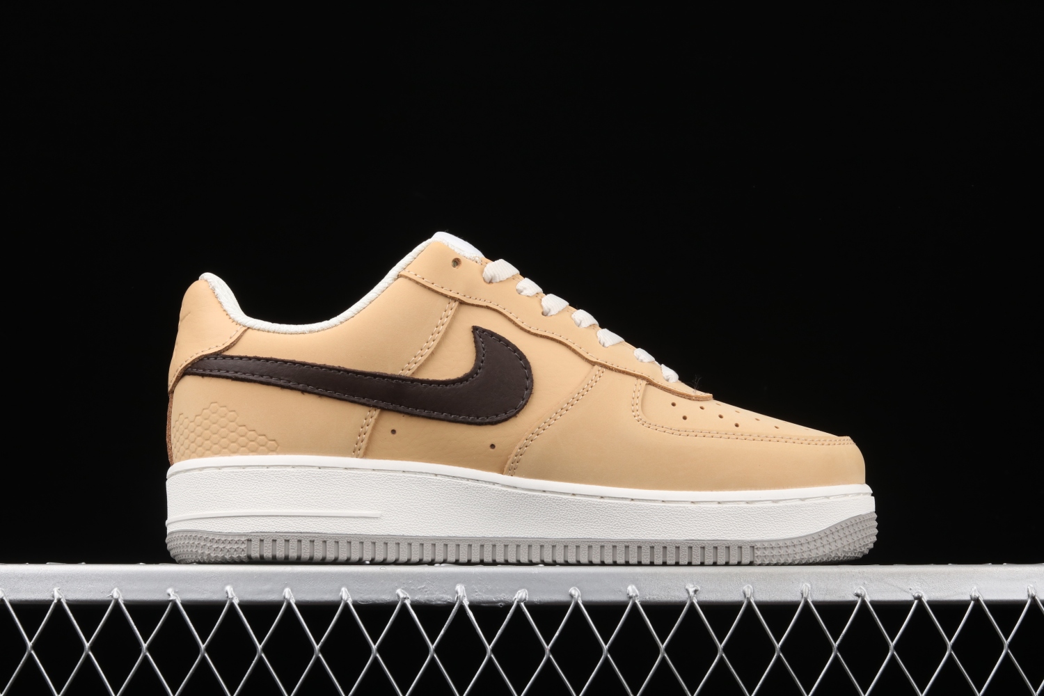 Nike Air Force 1 Low Manchester Bee DC1939-200