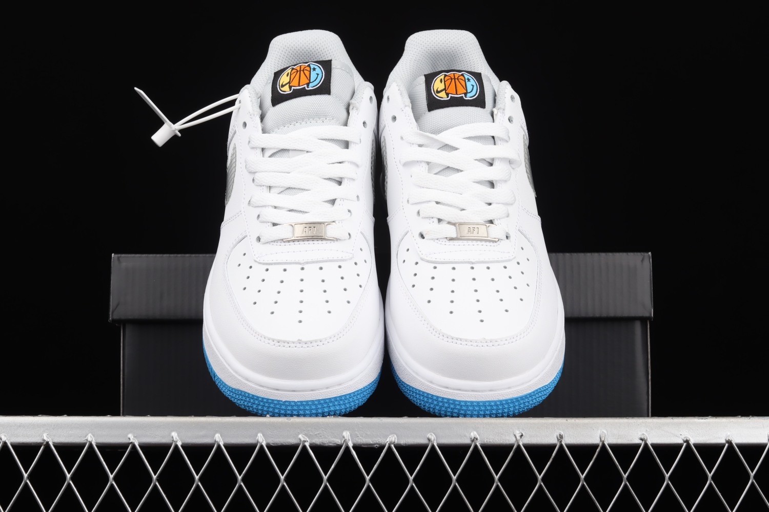 Nike Air Force 1 Low Happy Hoops (GS) DM8088-100