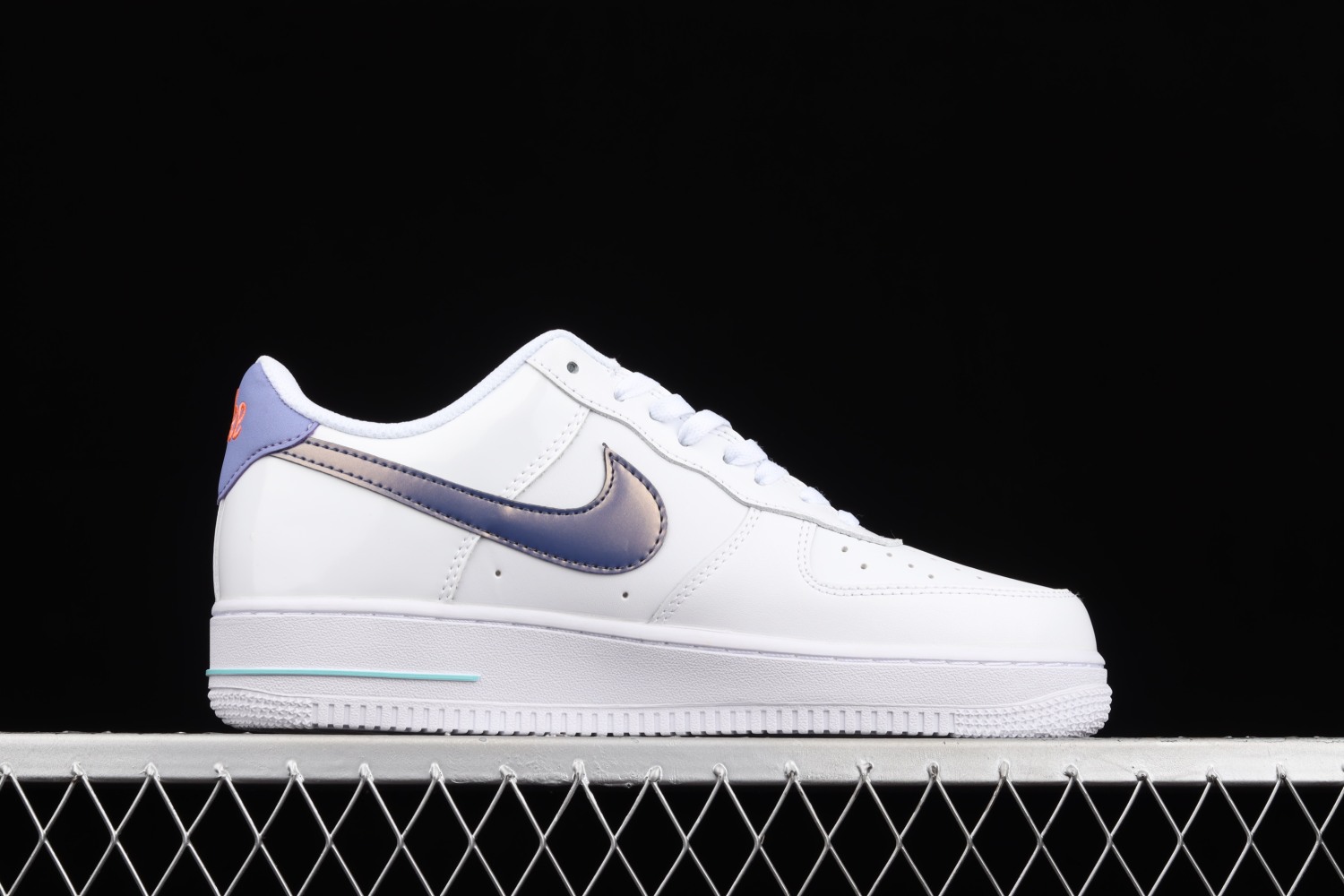 Nike Air Force 1 Low LV8 White Dark Purple (GS) DC8188-100